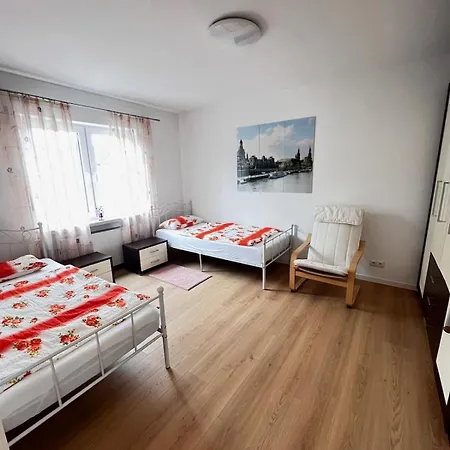 Natalie アパート *